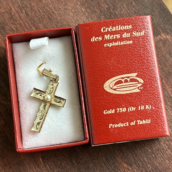 TAHITI Solid Gold Cross With Real Tahitian Pearl Pendant - Picture 1 of 8